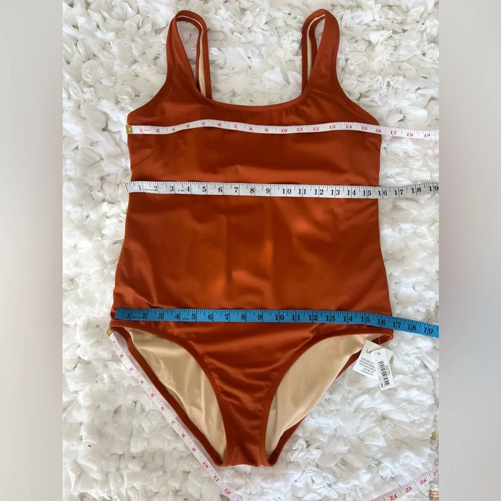 NWT Women's One-Piece‎ Coverage Swimsuit SIZE XL